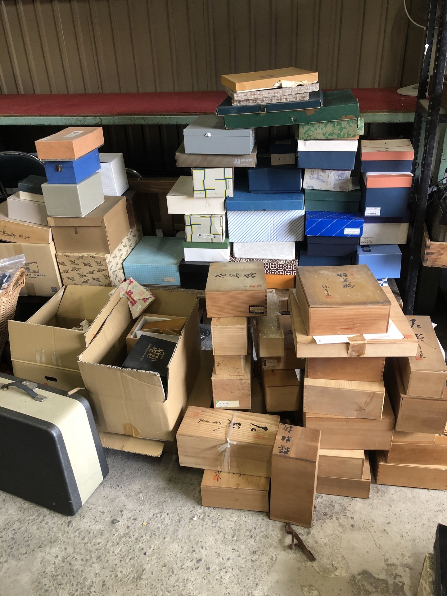 奈良県橿原市　贈答品、花瓶、茶器、ギフト買い取り